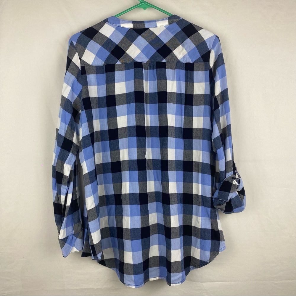 Croft and Barrow plaid button up shirt - Picture 4 of 4